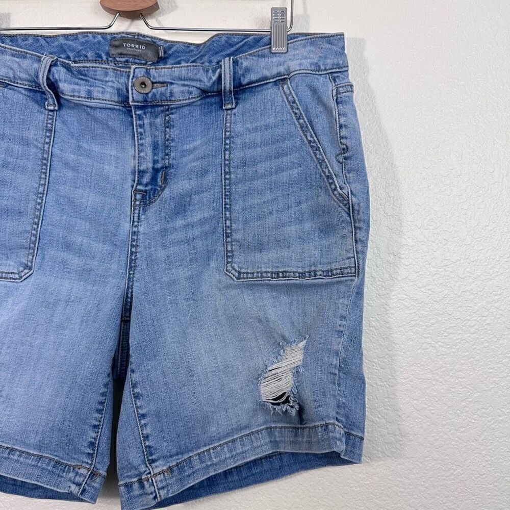 Torrid 5 Inch Vintage Stretch Mid-Rise Short Size 18 - Picture 6 of 10